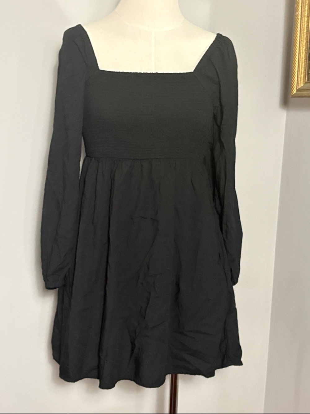 Old Navy Small Petite Black Long Sleeve Square Neck Dress